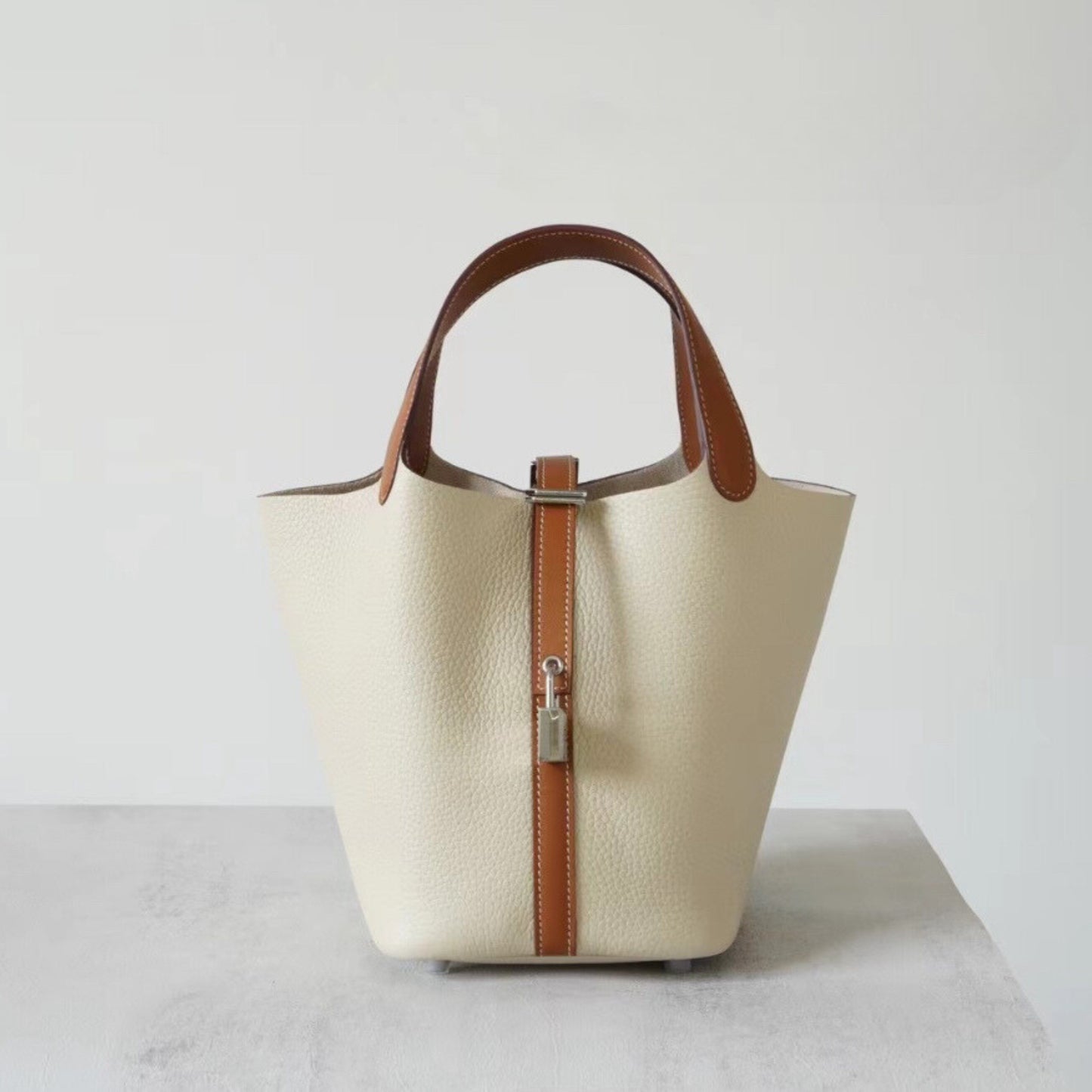 The Santorini Bag