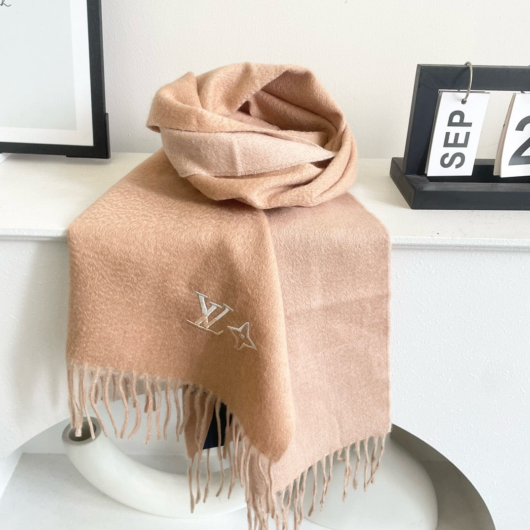 Cirencester Scarf