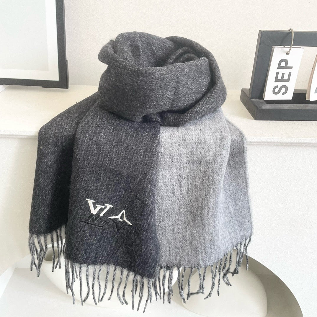 Cirencester Scarf