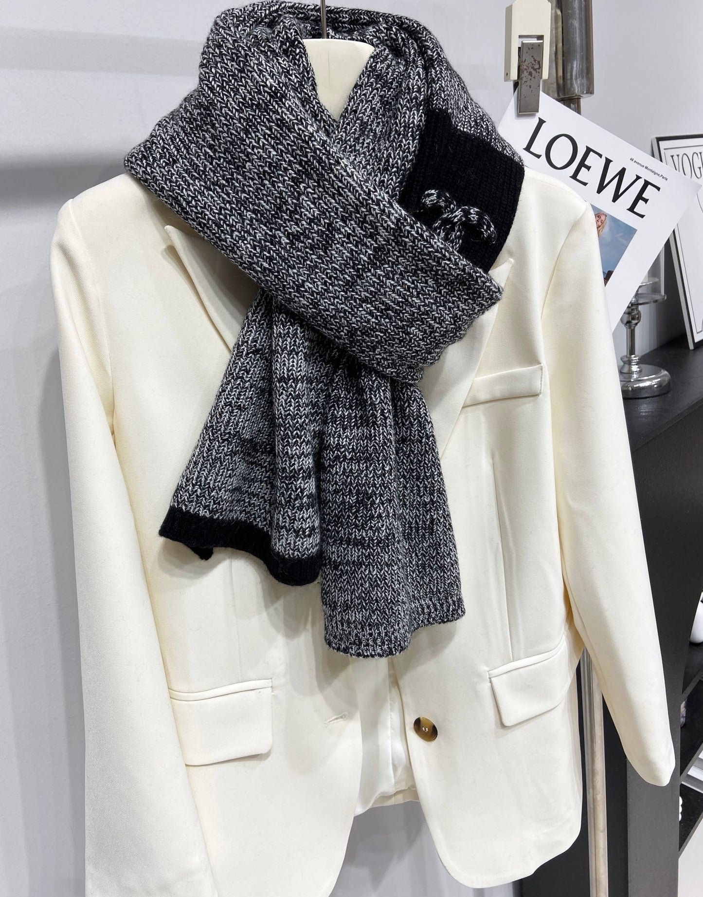 Avon Scarf