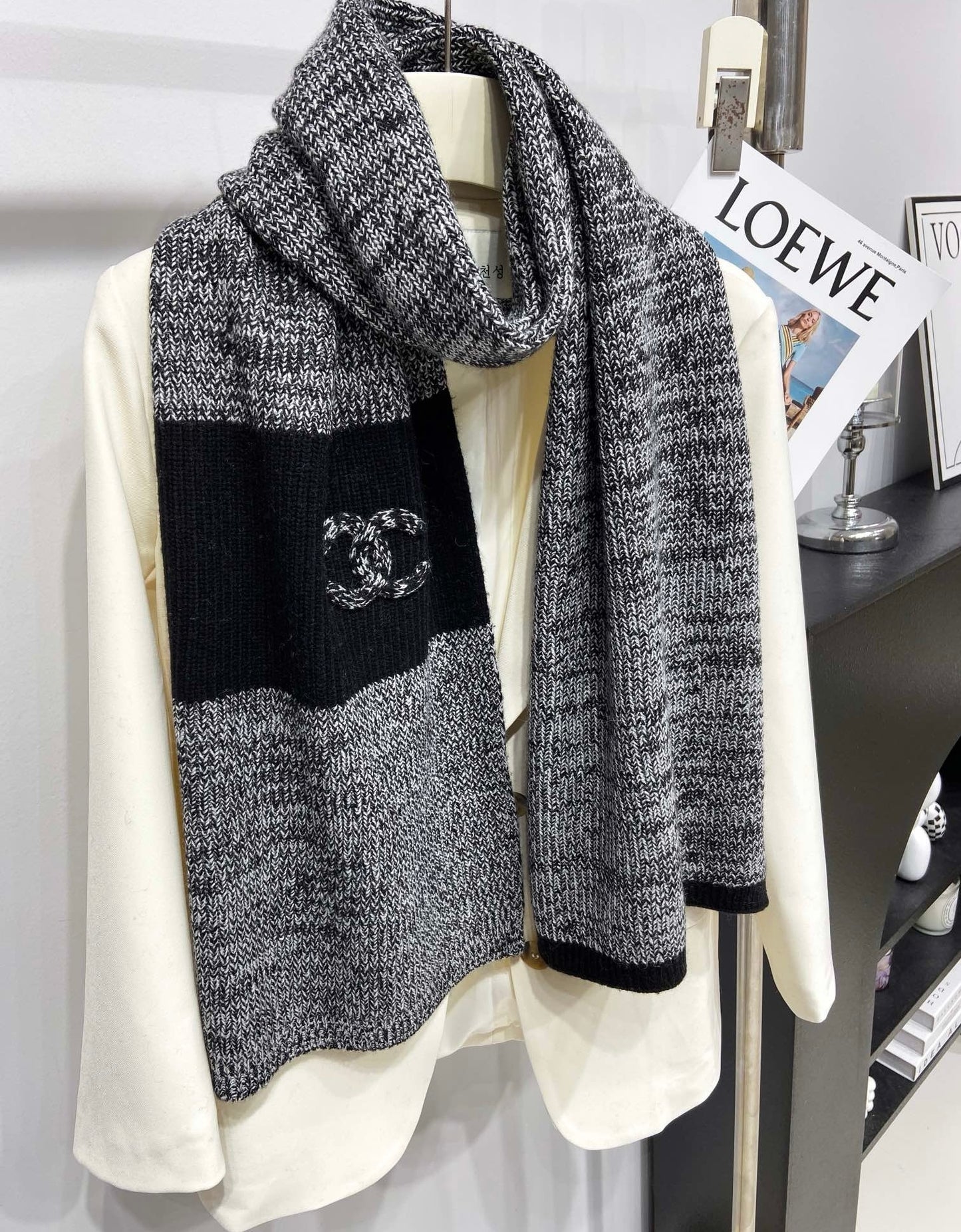 Avon Scarf