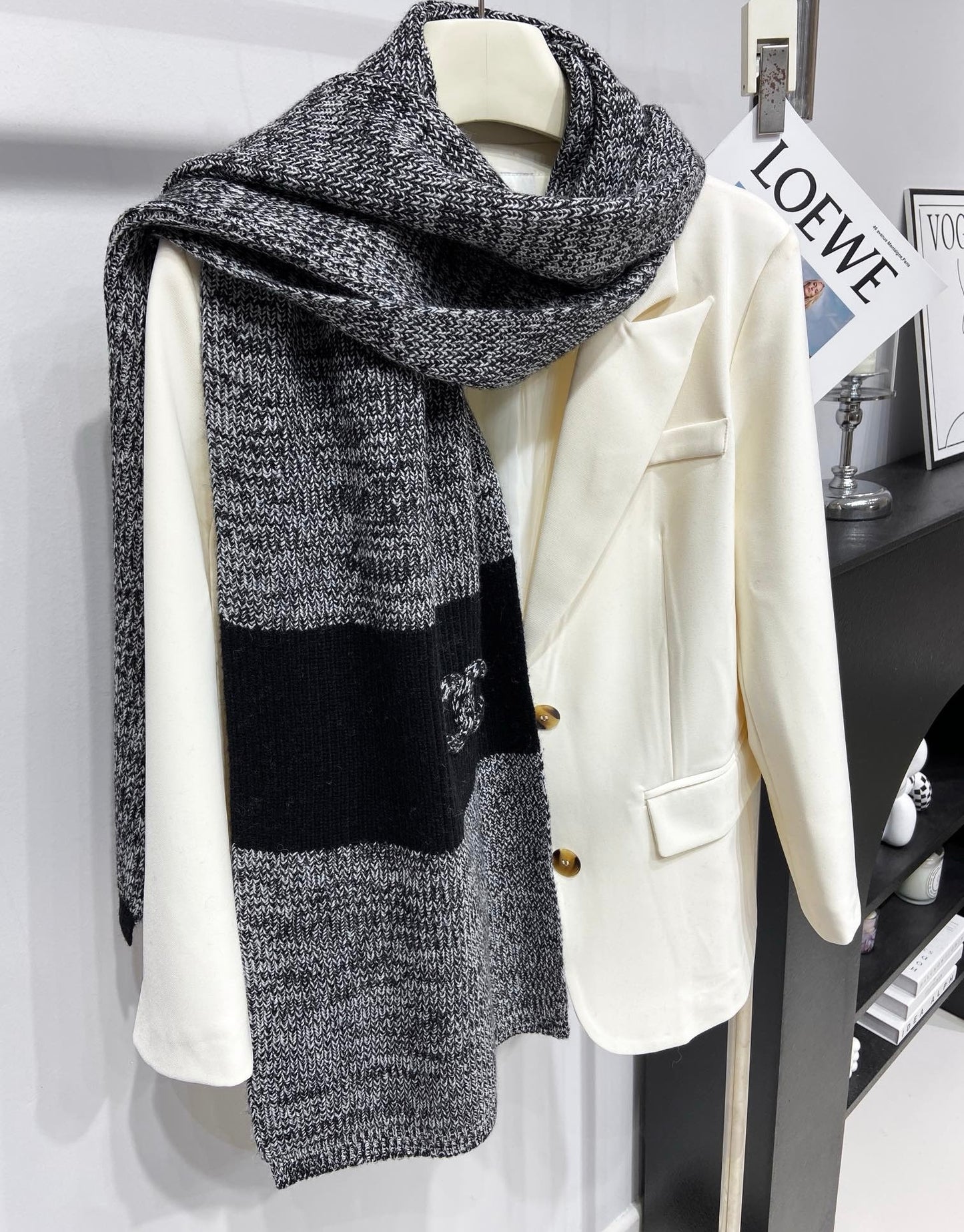 Avon Scarf