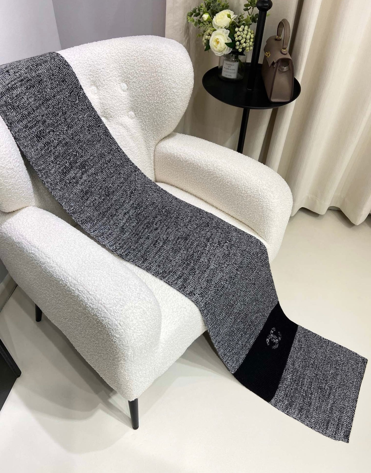 Avon Scarf