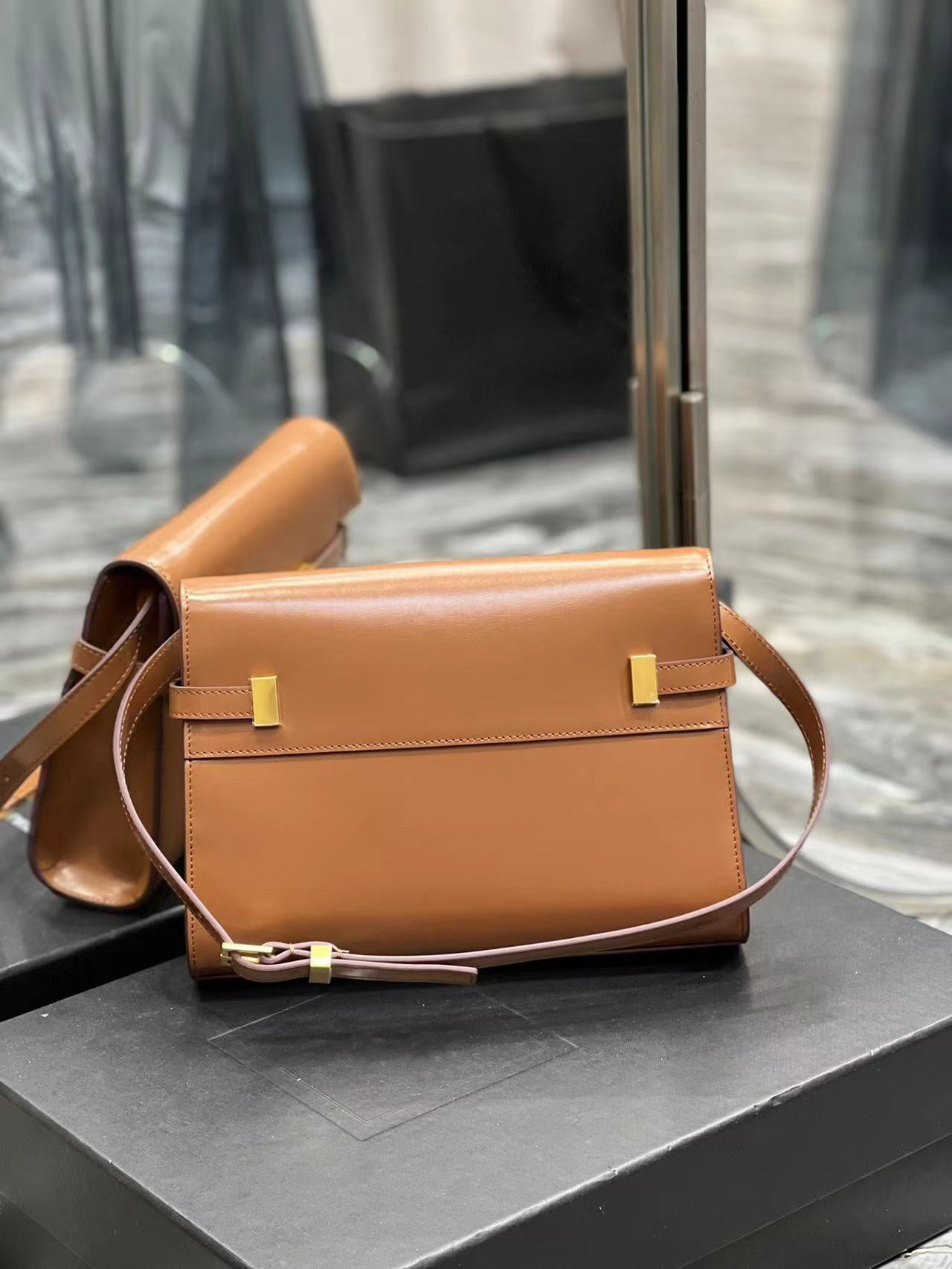 The New Yorker Bag