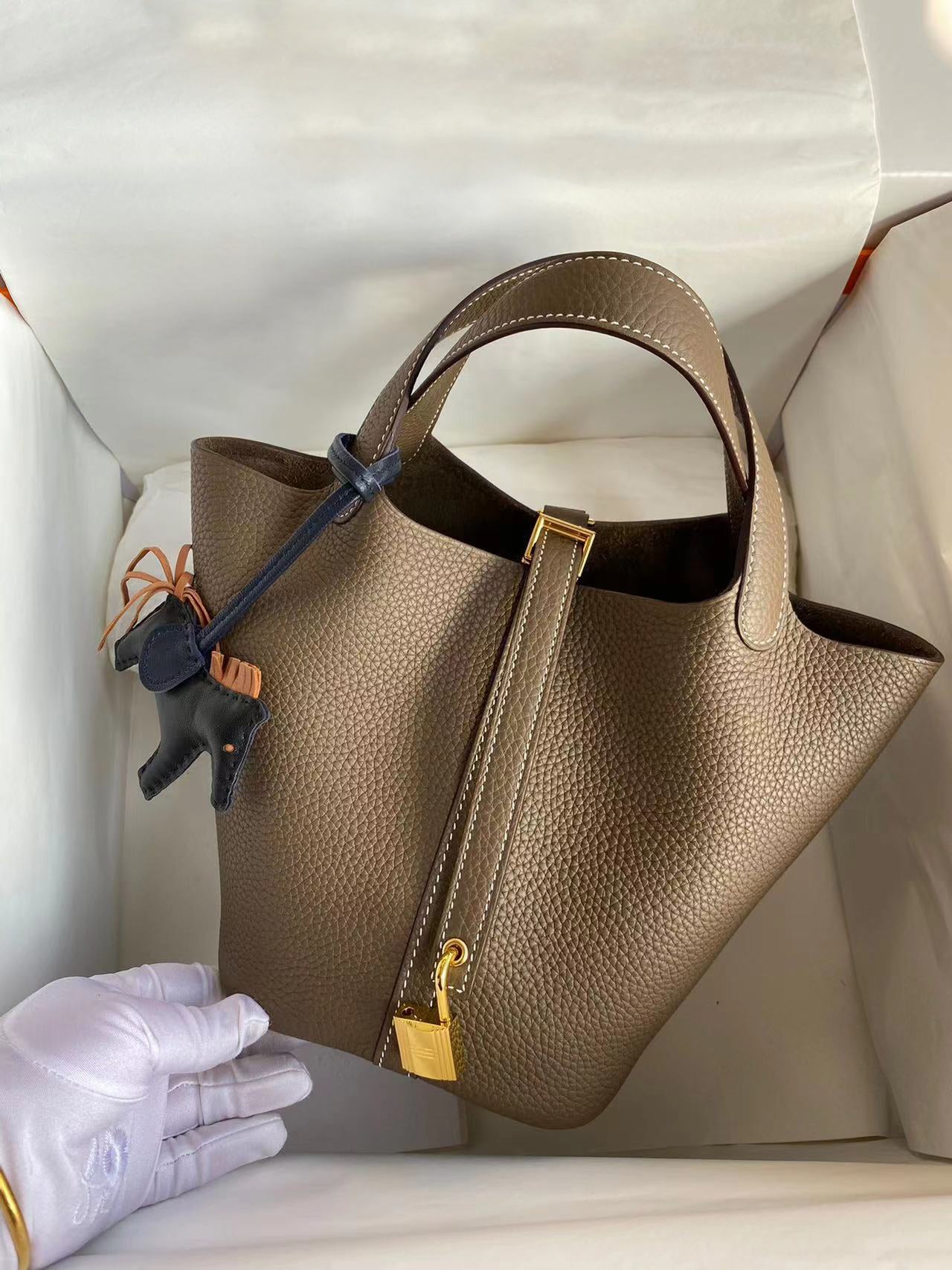 The Santorini Bag