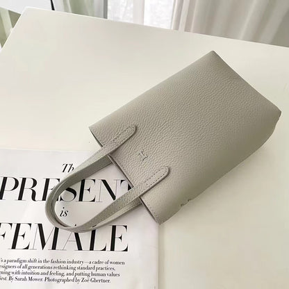 The Hamburg Tote