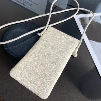 The Hanover Pouch